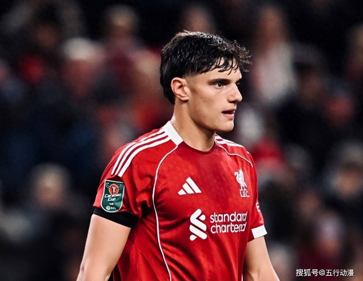 在利物浦拥, 比赛中首发 在利物浦拥, 比赛中首发
