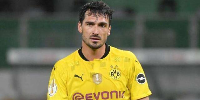 胡梅尔斯要, 更在更衣室, img 胡梅尔斯要, 更在更衣室, img