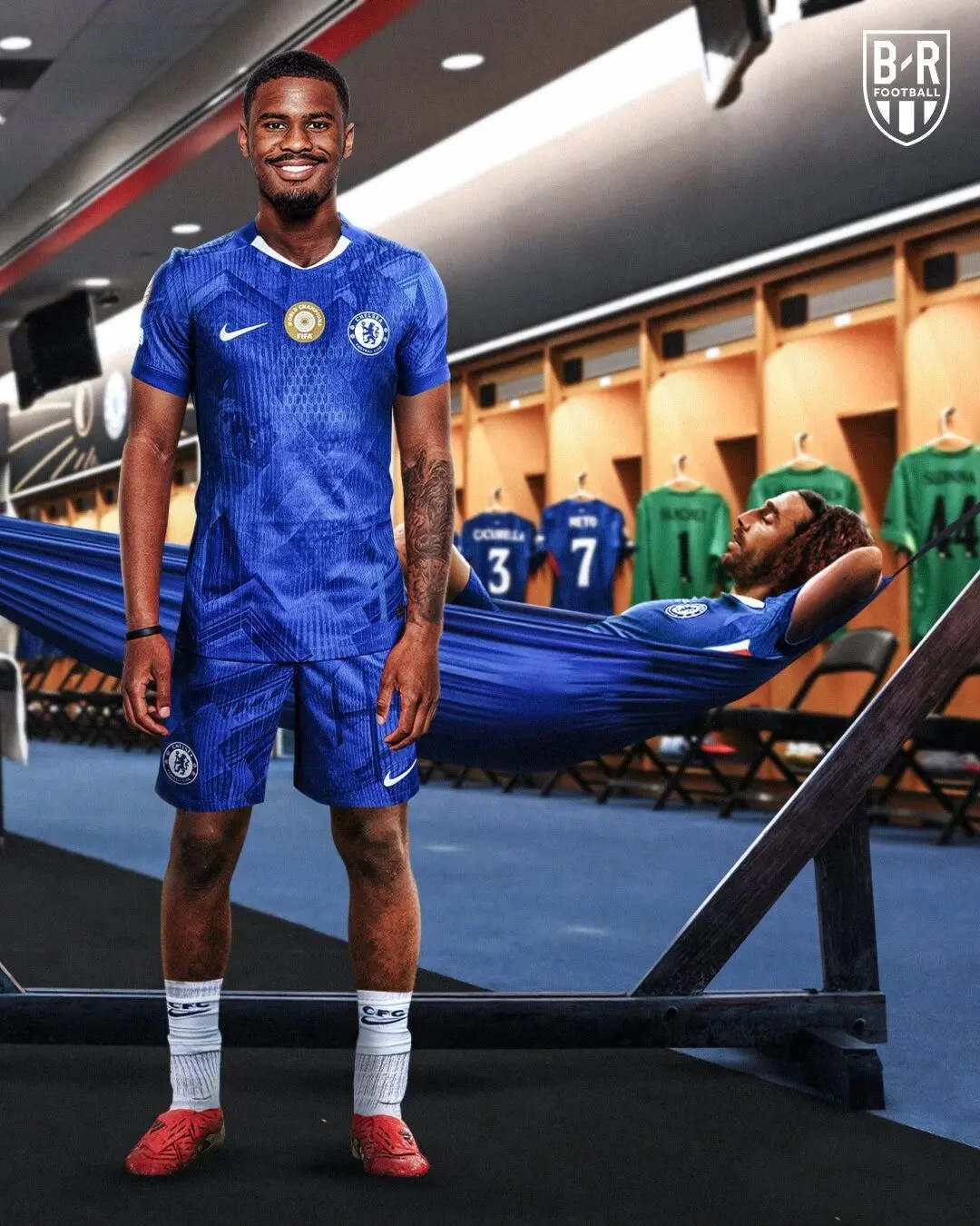 吃到一张黄, 场比赛, 也可以踢边 吃到一张黄, 场比赛, 也可以踢边