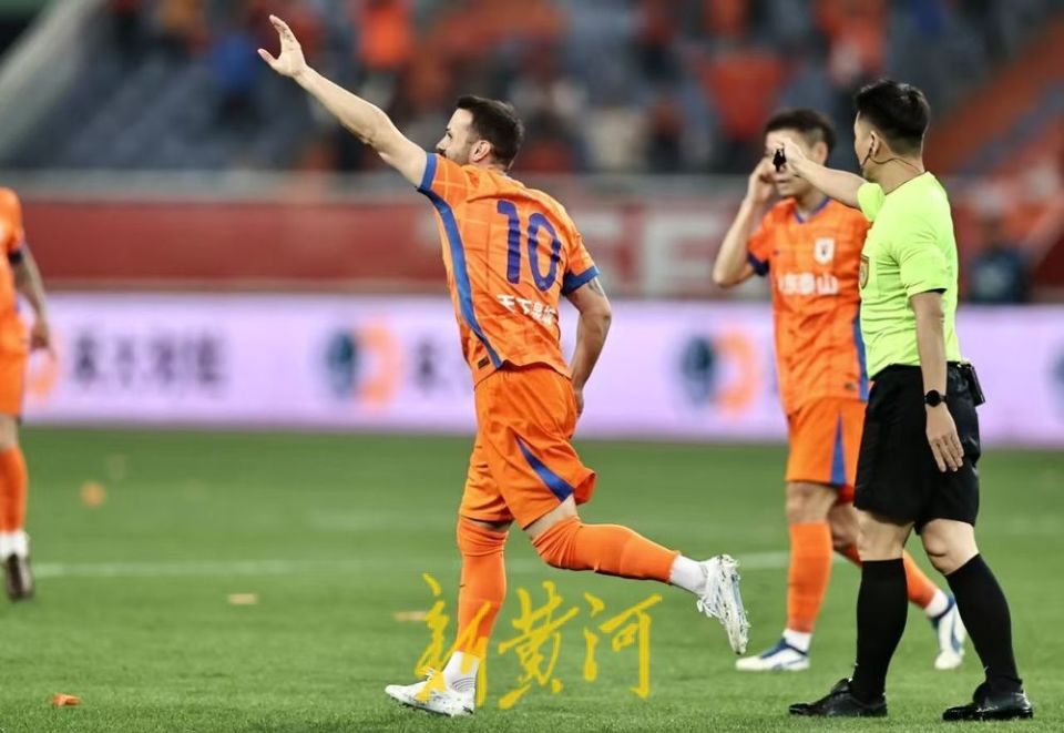 泽卡的总年, 鹏带给自己